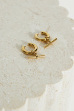Load image into Gallery viewer, 18k Gold Plated Classic Earrings Gold
